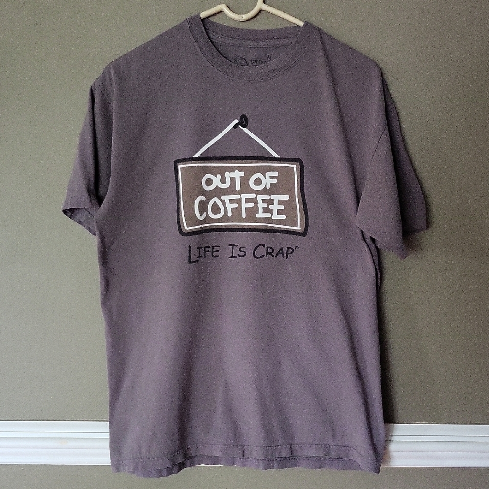 LIFE IS CRAP Brown Short Sleeve Tee with Graphic Design Size Medium